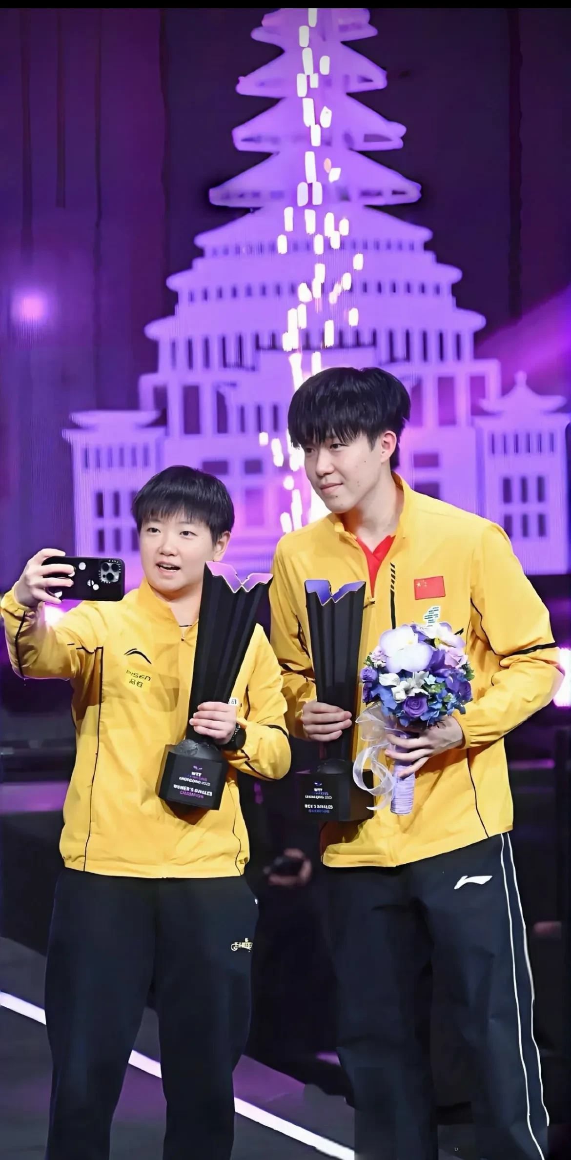 包含精彩的比赛层出不穷,选手们为荣誉而战的词条 包含精彩的比赛层出不穷,选手们为荣誉而战的词条