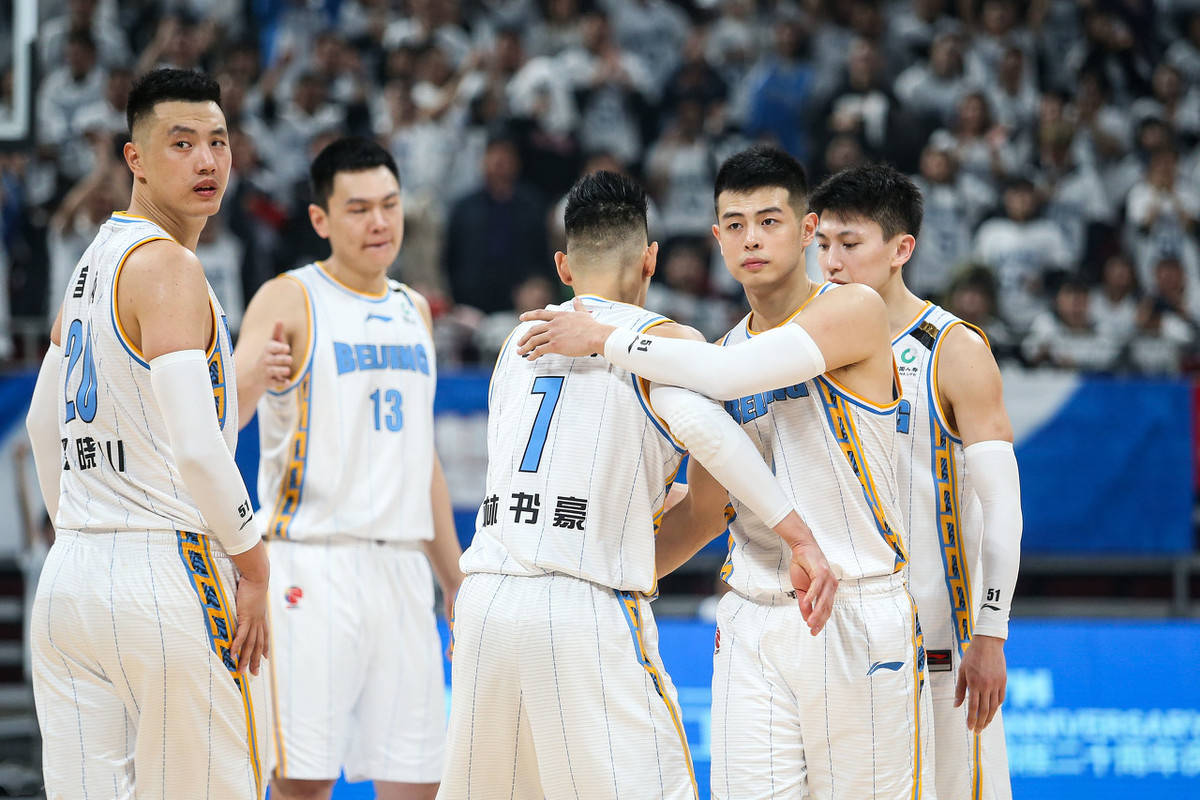 关于福建球队卫冕之路蒙阴影，反击计划启动的信息