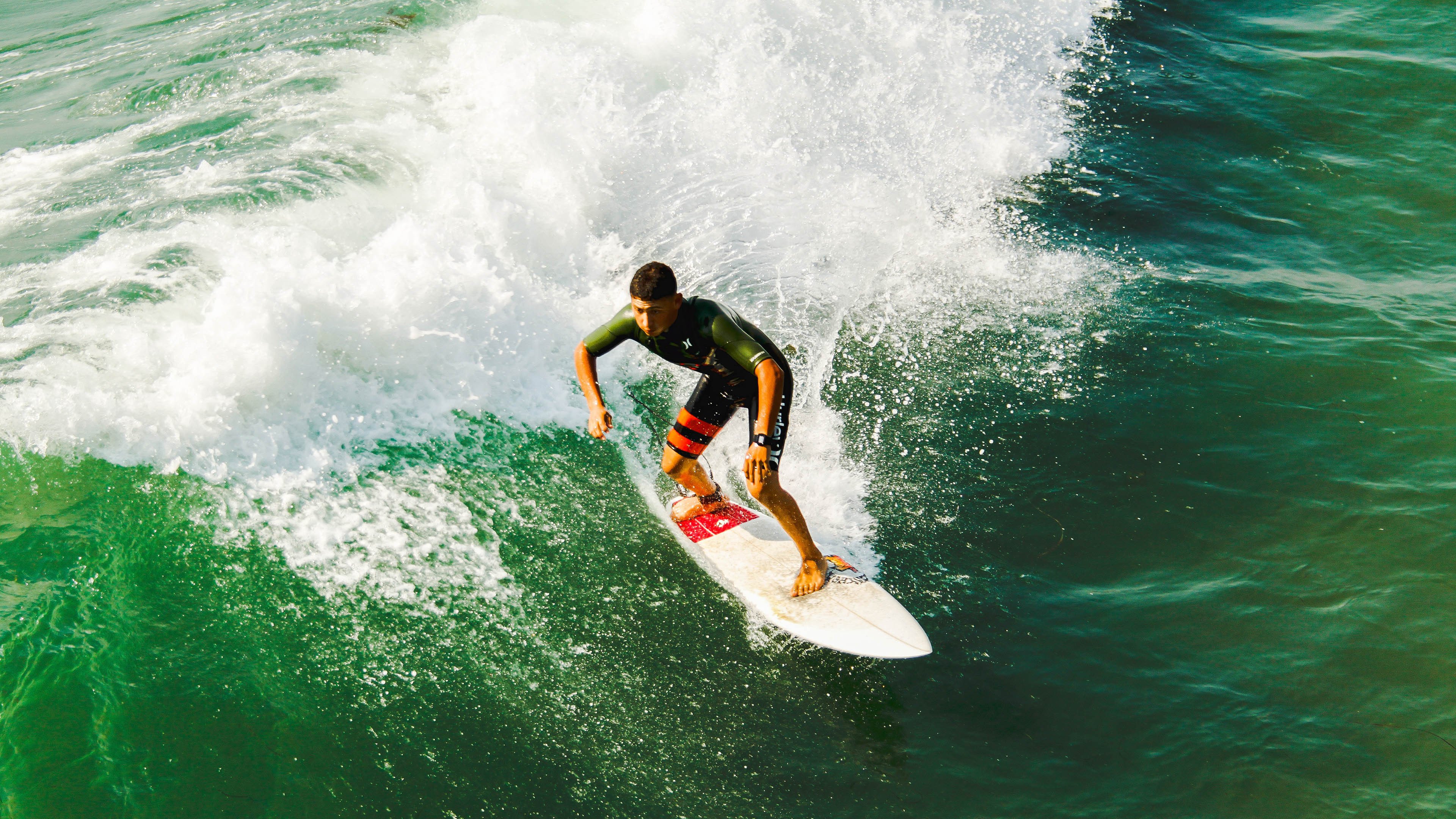 当东方广厦力克马刺，西方布伦森抢七封神—跨越时空的竞技启示
