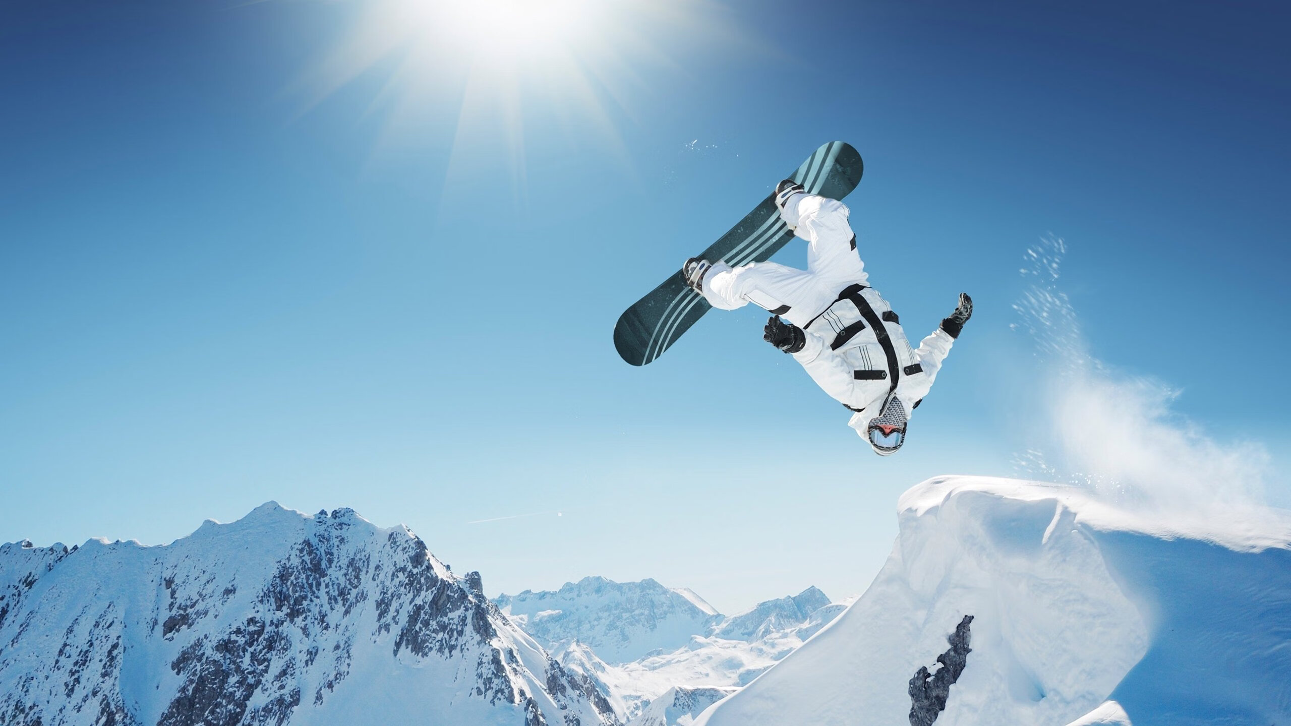 拉梅洛·鲍尔终场绝杀！尼克斯客场险胜太阳，新星闪耀关键制胜