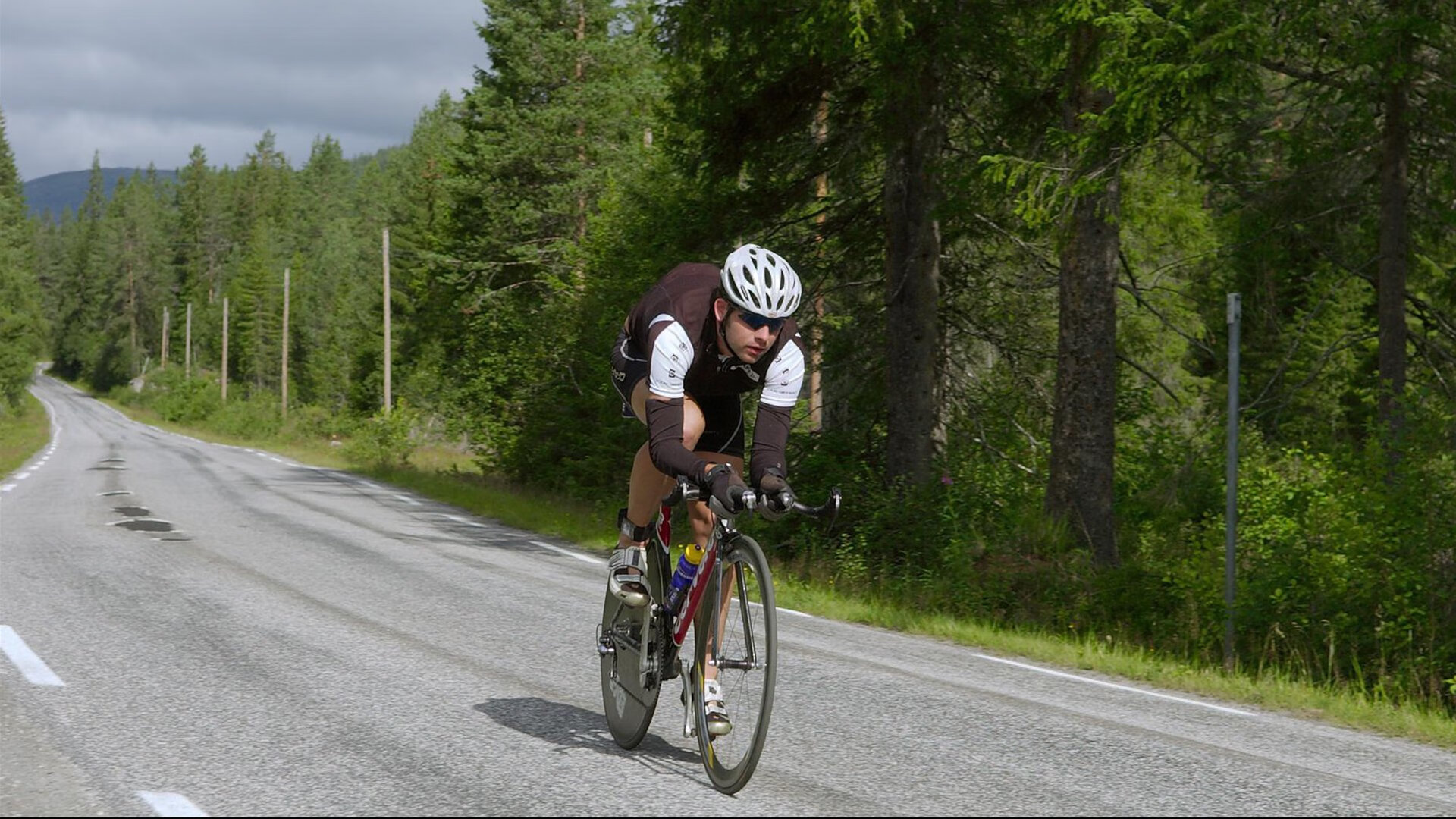 尼斯血拼墨西哥，莱奥成为关键先生